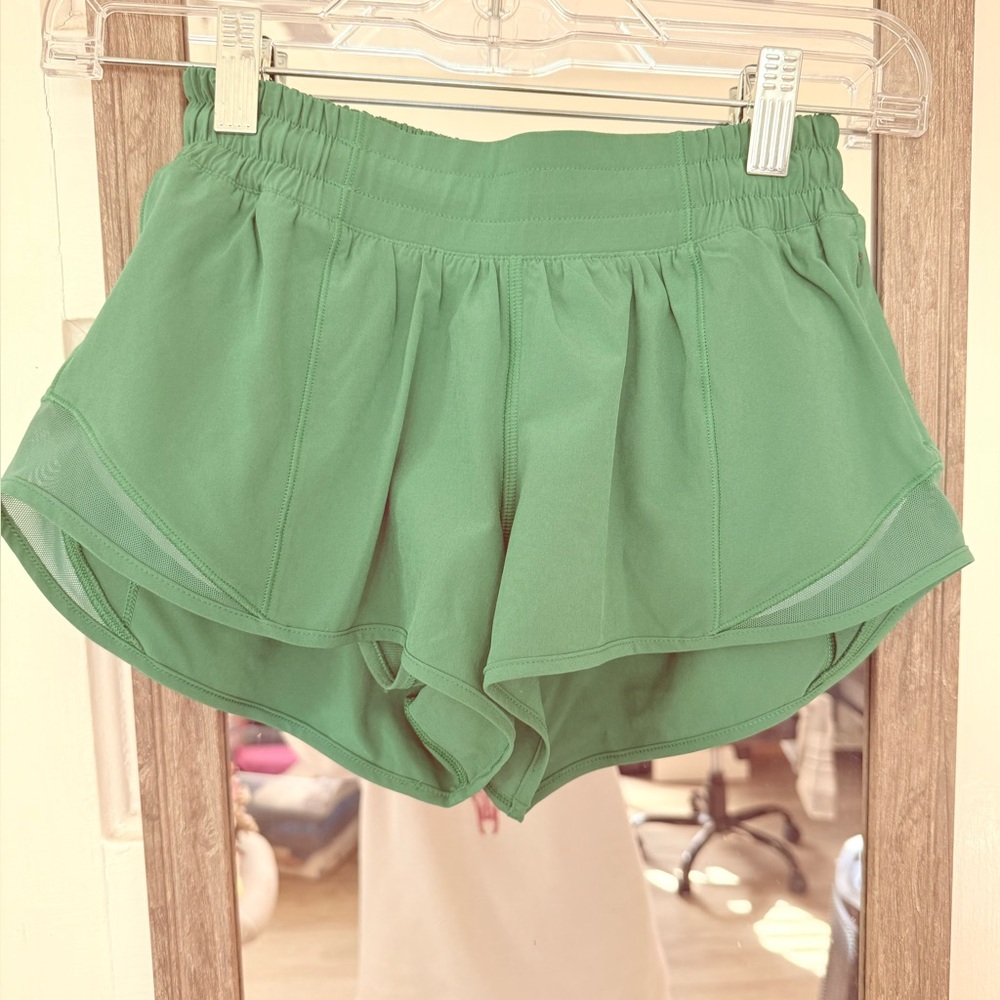 Lululemon Hottie Hot shorts